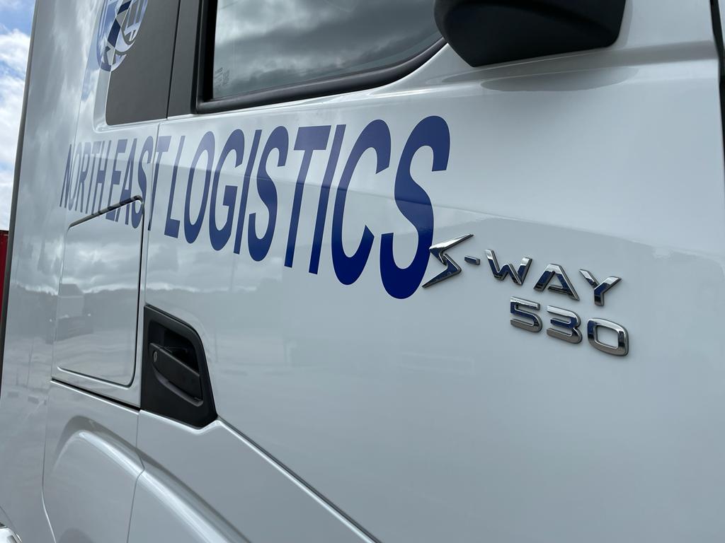 NETVLtd's tweet photo. ****ANOTHER IVECO S-WAY JOINS THE GROWING FLEET****

North East Logistics has taken deliver of a further IVECO S-WAY 530

Thanks as always to Iain Bell

Discover the latest IVECO S-WAY - https://t.co/2sdqBQ0cWT

#DriveTheNewWay #IVECO https://t.co/qeItdrITBr