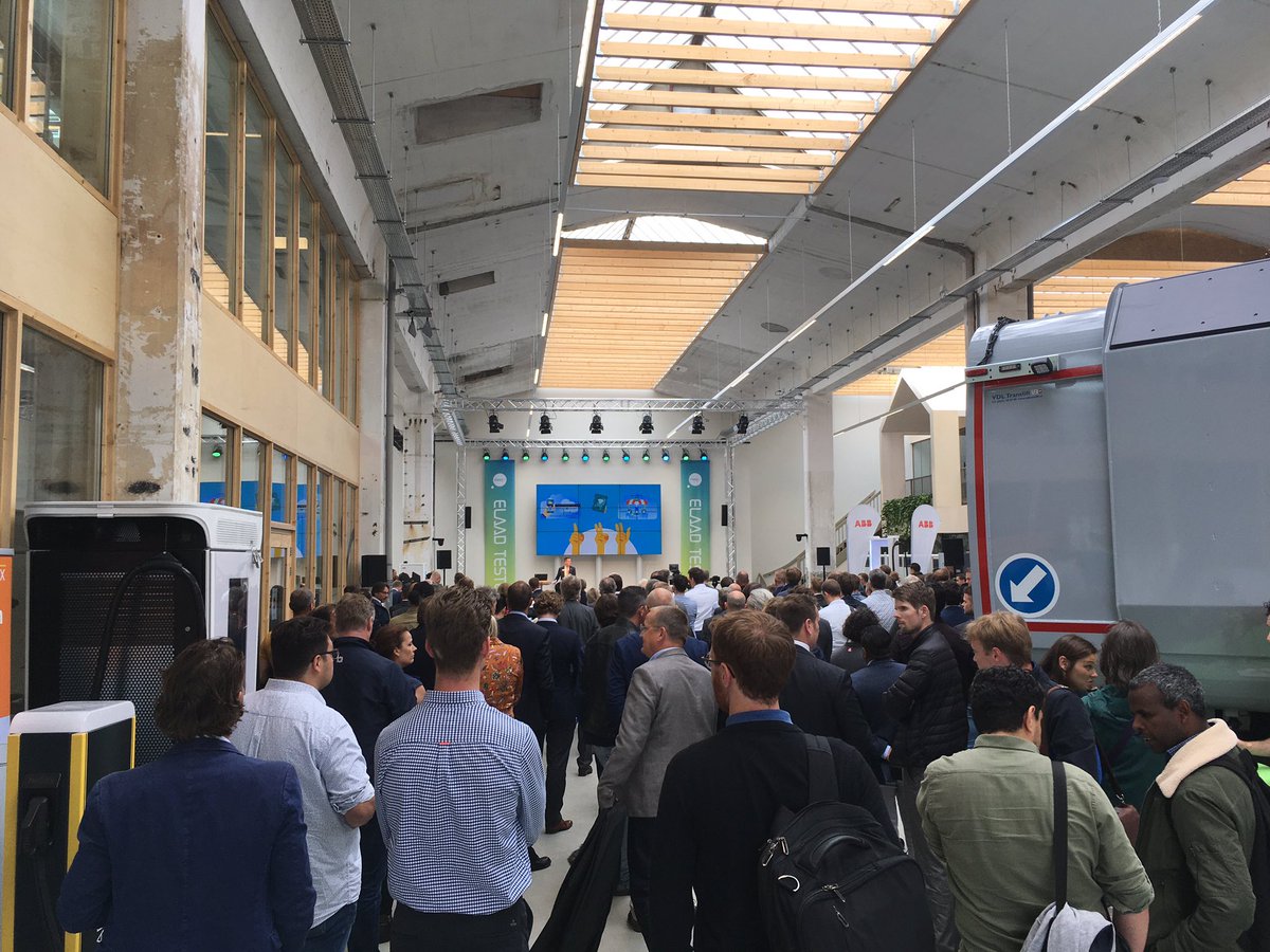 Opening Europees Testlap <a href="/elaadNL/">ElaadNL</a> , mooie ontwikkeling naar de realisatie van zero emissie mobiliteit, die de regio op de kaart zet! <a href="/provgelderland/">Provincie Gelderland</a> <a href="/gemeentearnhem/">Gemeente Arnhem</a> <a href="/economicboard/">The Economic Board Regio Arnhem Nijmegen</a> <a href="/vnoncwmidden/">VNO-NCW Midden</a> <a href="/RVO_Innovatie/">RVO - Innovatie</a> <a href="/StichtingKiemt/">Kiemt</a> <a href="/HANnl/">HAN University of Applied Sciences (HAN)</a> @IndustrieparkNL