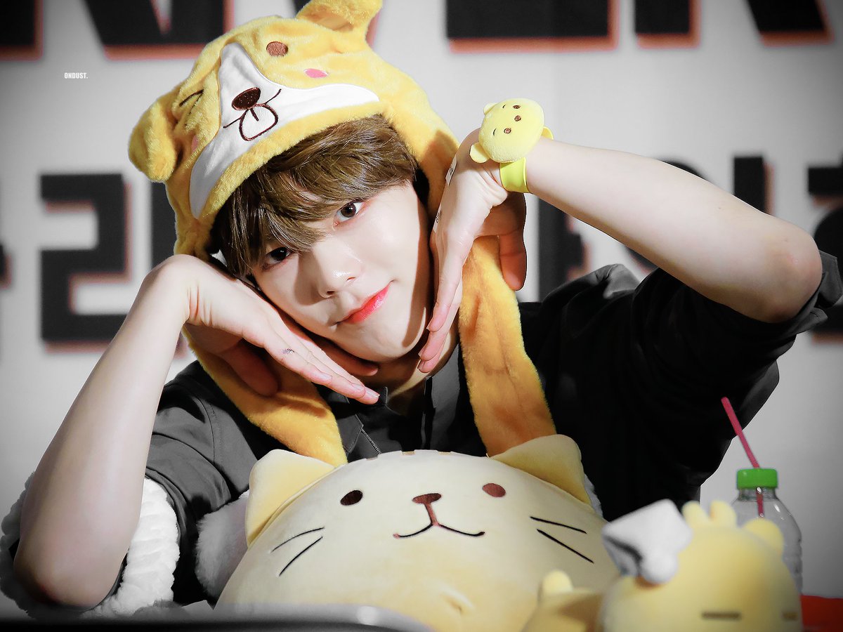 ondust_0916's tweet photo. 마지막

#VERIVERY #베리베리 #MINCHAN #민찬 https://t.co/BTGri00j2T