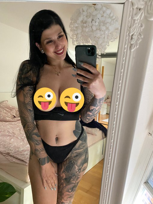 Want my Titties? 😜   https://t.co/UiGbZSS5k4   #Content #onlyfansgirl #nakednews https://t.co/Mzkdtt<a href="/tag/content"class="tags">#Content</a><a href="/tag/nakednews"class="tags"><span>#nakednews</span></a><a href="/tag/onlyfansgirl"class="tags"><span>#onlyfansgirl</span></a>