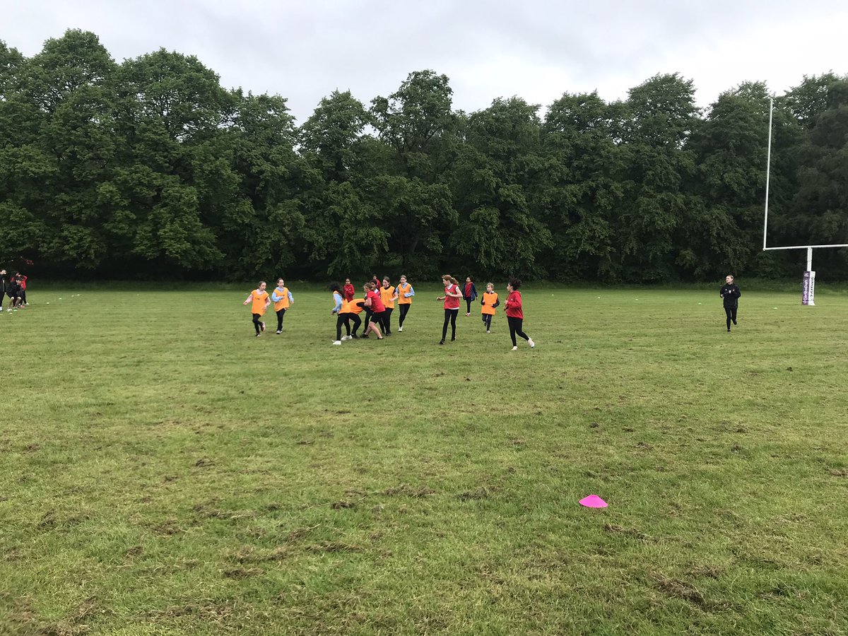 Carthakids's tweet image. P7 Rugby Day at Cartha with @StPaulsPhysEd and teams from StVincent’s StMarnock’s St Bernard’s &amp;amp; StAngela’s . With @GlasgowRugbyDev .
Pre warm up briefing then games underway! 
80 Boys n Girls having rugby fun.#AsOne