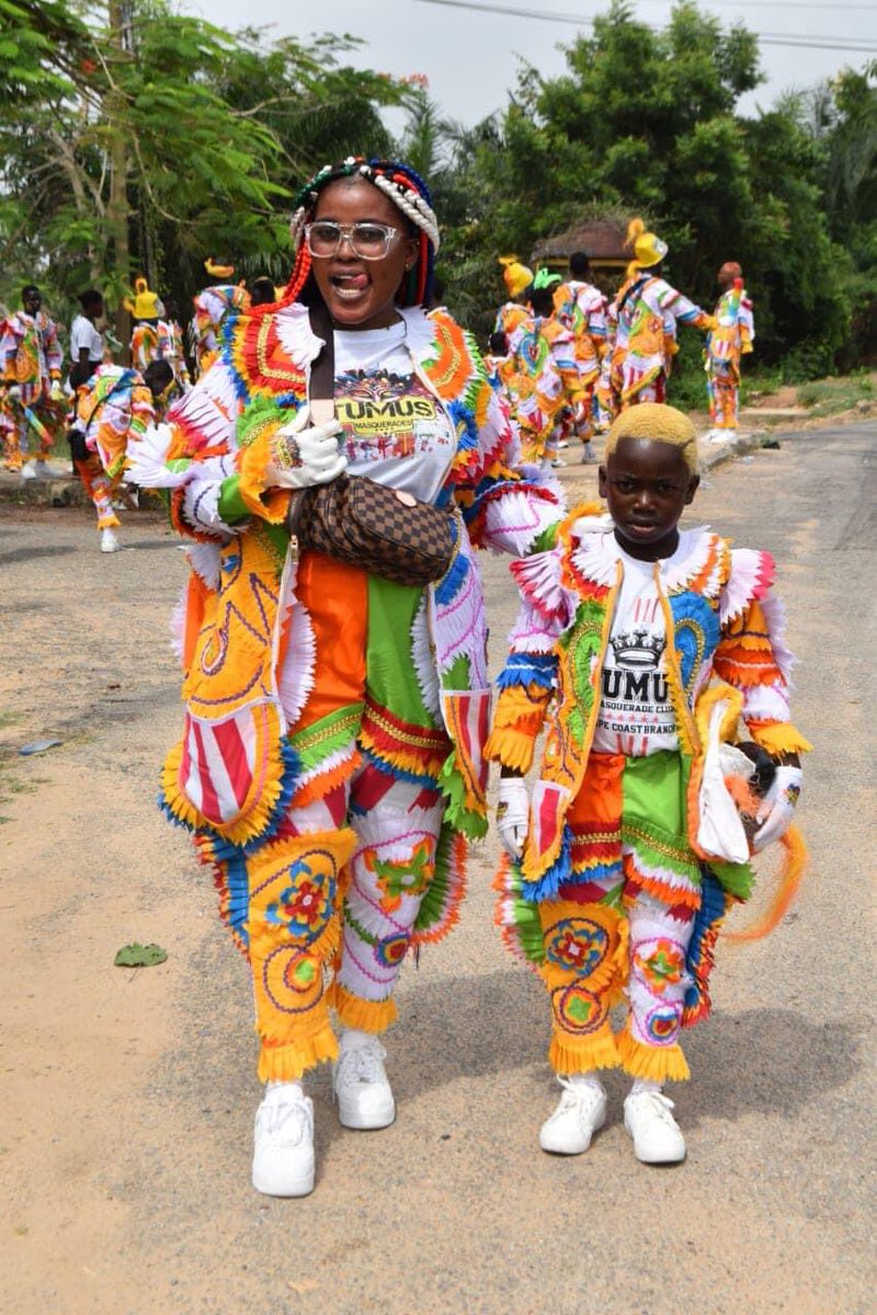 Cape_Masquerade's tweet photo. You can dream about it or you can work to make it happen
2K21 Masqueraders Carnival 
@ClubTumus
#masquerade #dance #Fante #Fanteculture #brassband #black #africa #african #ghana #staysafe #capecoastcastle #capecoastcarnival #tema #tadi #xmasintadi #yearofreturn #beyoundthereturn https://t.co/KeAQUaWWPL
