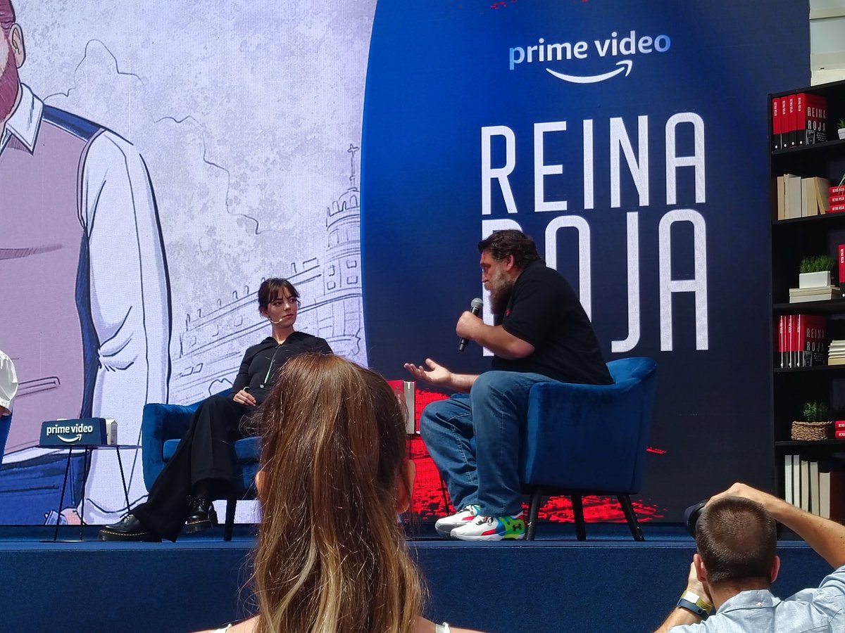 Blogenseriepod's tweet photo. Dos cracks. @vickyluengo y #hovickkeuchkeeian serán #antoniascott y #jongutierrez en #ReinaRoja ,. El nuevo proyecto de @PrimeVideoES 

Gran rueda de prensa en la que hemos visto a un @JuanGomezJurado emocionado y súper divertido junto a parte del equipo.

#perojuan #series https://t.co/J359h0MFPc