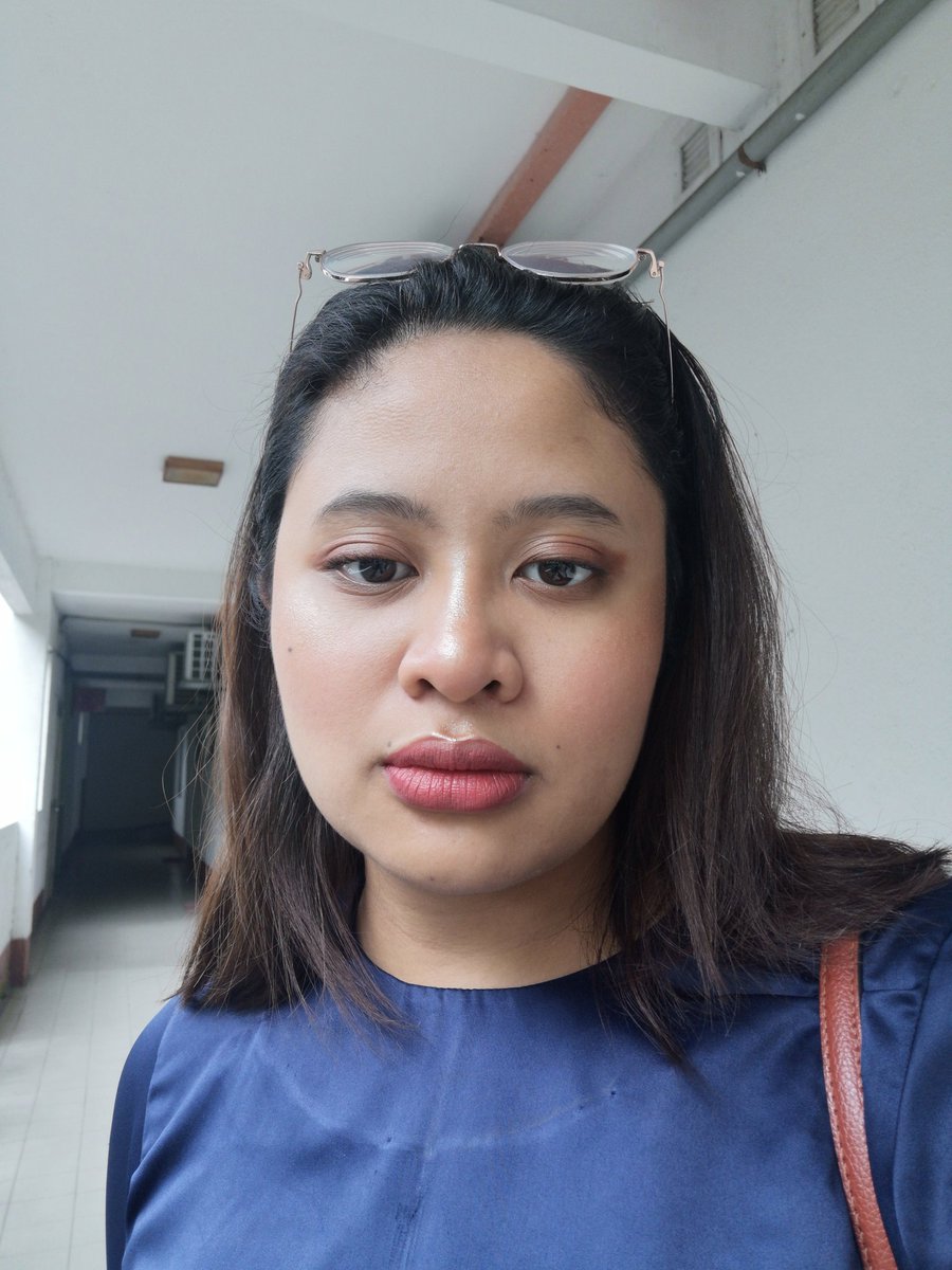 jasma_jamaludin's tweet photo. My mom's a dermatologist. I have great skin cus I listened to her.
QV face wash, Bio oil and SUNSCREEN. Done preach thanks. https://t.co/ZdYrtrbT38
