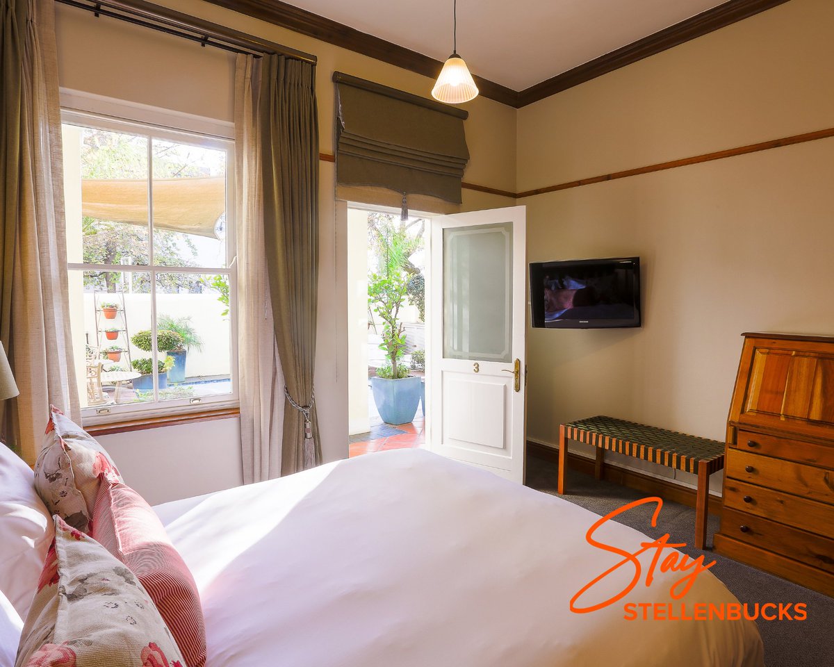 EendrachtHotel's tweet photo. Room 3 has a queen sized bed covered with 100% percale cotton linen, with a #smartTV with preloaded #Netflix and #Showmax accounts and a 100mbps fibre line for uninterrupted streaming.
Should you wish to spend more time #outdoors, room 3 opens up to our #courtyard & #splashpool. https://t.co/96fTWg3In4