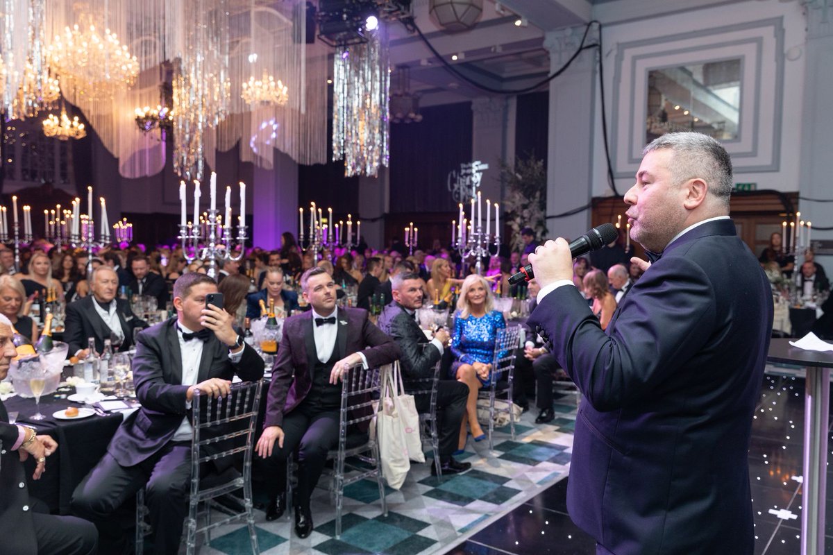 mahdloyouthzone's tweet image. Exciting news in the middle of the week is just the best kind of news!

@mjstocks1 has just announced that we&apos;ll be a beneficiary of #MJBall22! 💛

A huge thank you to Michael, a lifetime honorary patron, for helping to provide thousands of opportunities for young people.