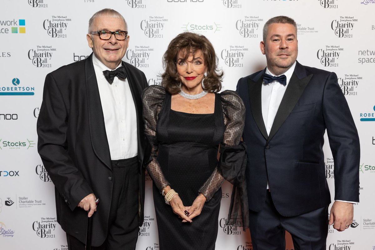 mahdloyouthzone's tweet image. Exciting news in the middle of the week is just the best kind of news!

@mjstocks1 has just announced that we&apos;ll be a beneficiary of #MJBall22! 💛

A huge thank you to Michael, a lifetime honorary patron, for helping to provide thousands of opportunities for young people.