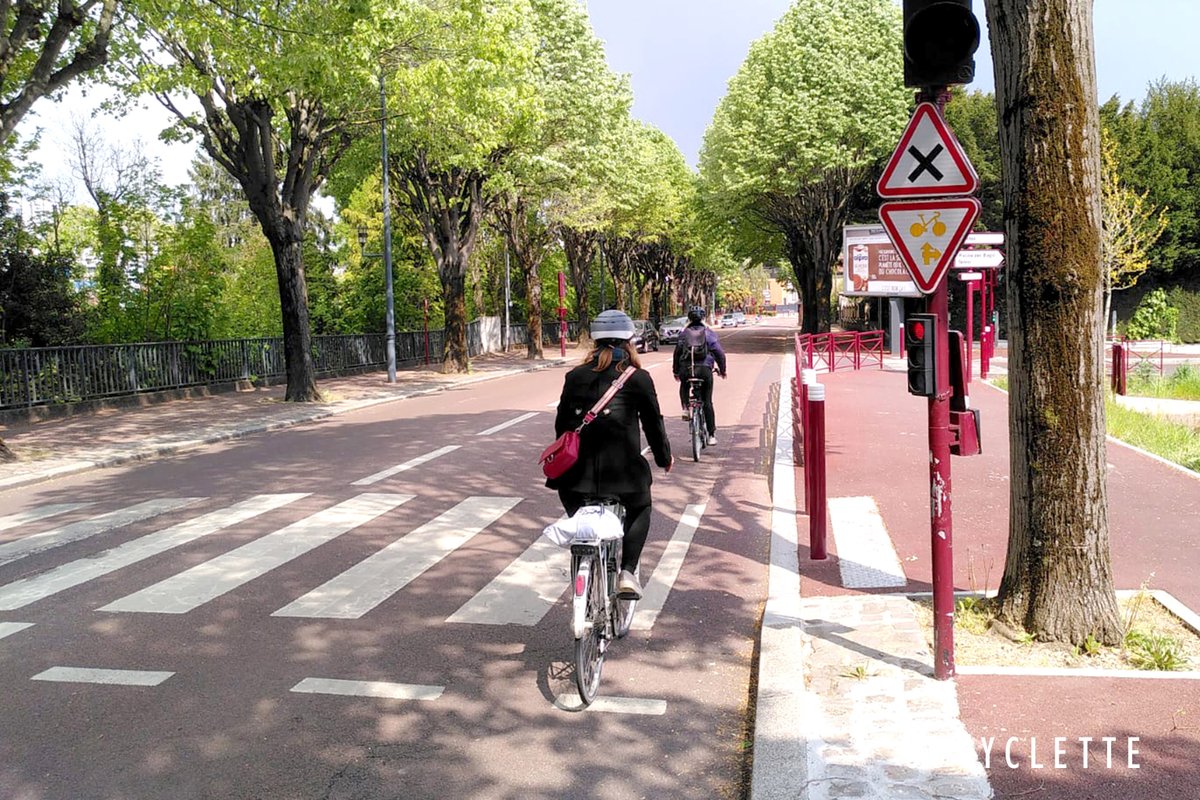 Vous appréhendez de circuler à vélo en ville ? 🚴Participez à notre balade de remise en selle avec @cocyclette dans les rues de @ville_sevres ! 📆 Samedi 11 juin de 14h à 16h Gratuit, sur inscription ➡️ docs.google.com/forms/d/e/1FAI…