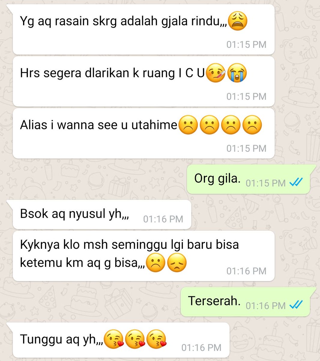 cheesyrain's tweet photo. Sakit katanya https://t.co/GbHhfJXut9