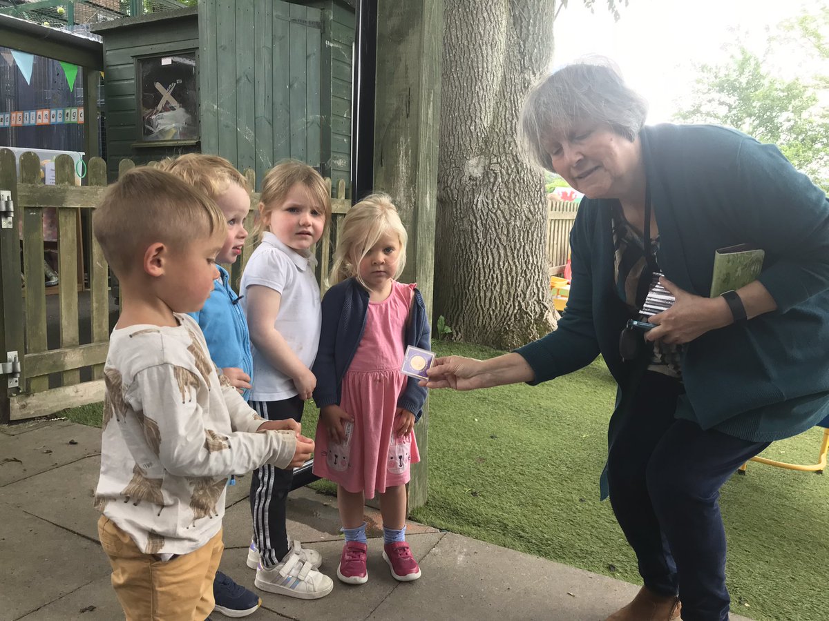 YsgolLlanbedr01's tweet photo. Thank you so much to Jackie &amp; Tim from Llanbedr Community Council who came into school today with a special Jubilee coin for each child. @LlanbedrDC https://t.co/TknM58q8Rc