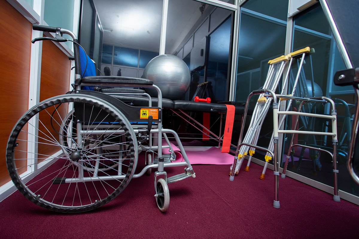 StarBedside's tweet photo. 4. MEDICAL EQUIPMENT
Star bedside nursing &amp; homecare services Ltd offers patients with supportive medical devices to make their lives easier. Wheelchairs, walking aids, crutches, braces (knee, ankle), and other supporting medical devices are among the items available. https://t.co/21VRLQOIWC