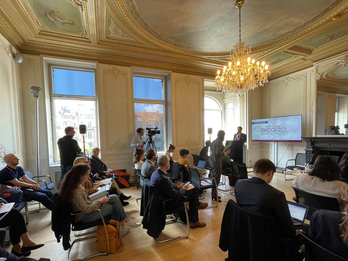 <a href="/city_systems/">Digital City Science</a>: Präsentation &amp; Demo des Projekts <a href="/H2020Micado/">MICADO H2020</a> im HanseOffice in #Brüssel. Das MICADO-Team entwickelt technische ICT-Lösungen (IT-, Netzwerk-, Telecom- und Cloud-Lösungen) um Ankommens- und Teilhabeprozesse effizienter zu gestalten: bit.ly/3xufF1u @hh_bwfgb