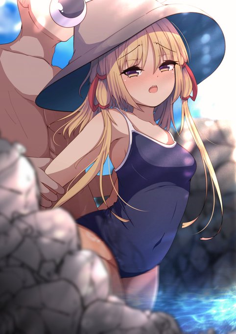 泳ぐ前の準備体操諏訪子ちゃん 