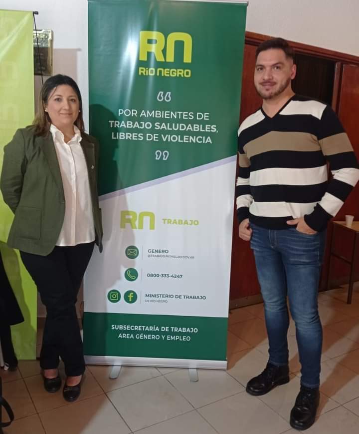 MunicipioRegina's tweet photo. 🤝El equipo de Recursos Humanos de la Municipalidad de Villa Regina participó del Primer Encuentro del Programa de Promoción Integral de la Salud Mental y Prevención de los Consumos Problemáticos en el ámbito laboral.

#VillaRegina #RecursosHumanos #Apasa #RioNegro https://t.co/tZconc4eVI