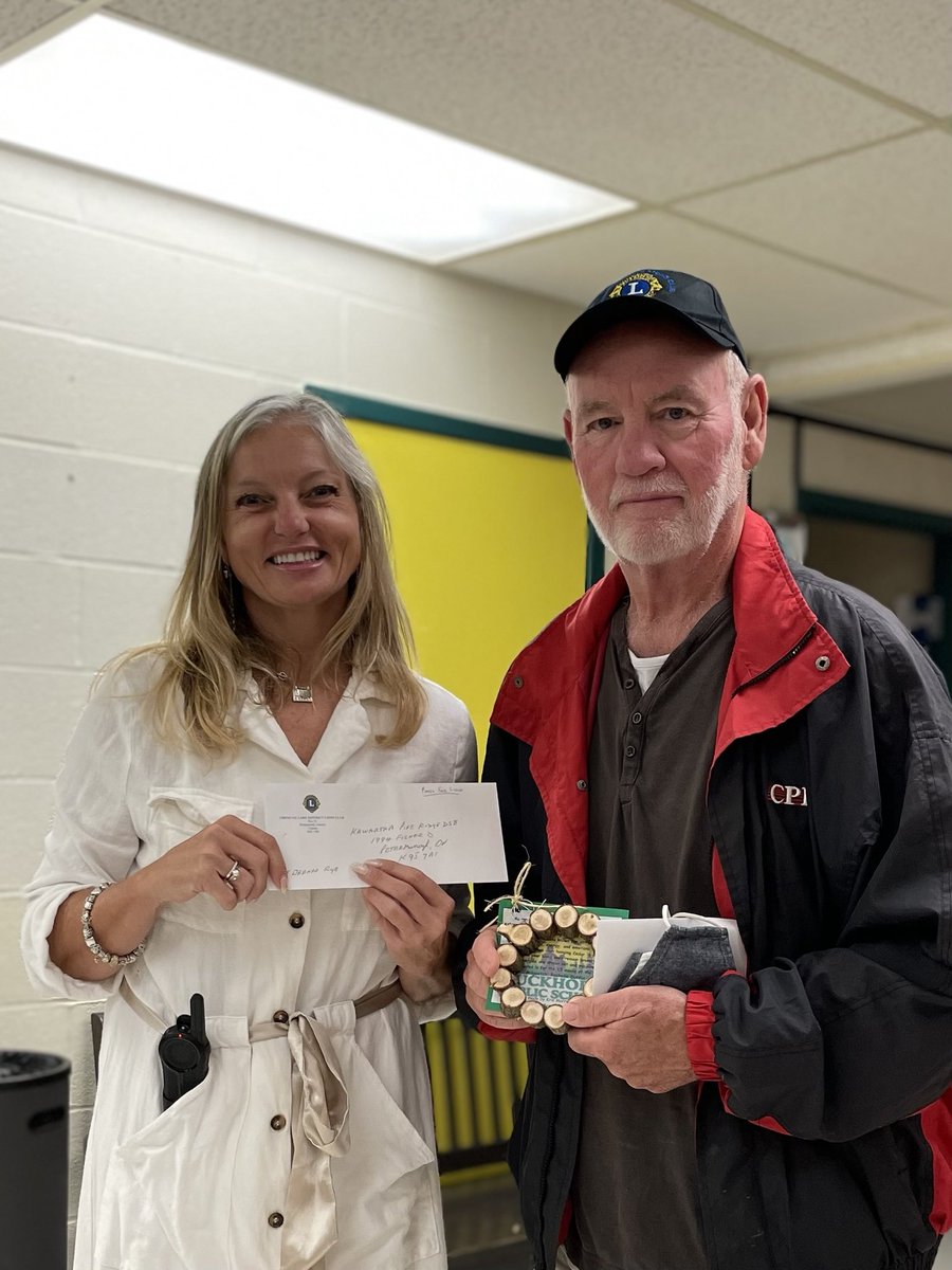 Thank you to the Bridgenorth Lions Club for their generous donation to our primary playground structure.