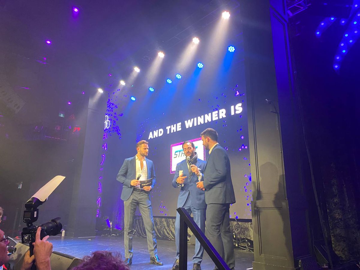 StreetRunnerNFT's tweet photo. 🥇Street Runner has been awarded "NFT Project of the Year" at the @AIBCsummit Americas event in Toronto 🥳

We are proud to have been awarded this prestigious award, after competing with great projects.

This is also your award, dear community. Thank you!👏

#AIBC #AIBCSummit https://t.co/j1kuA8uya5