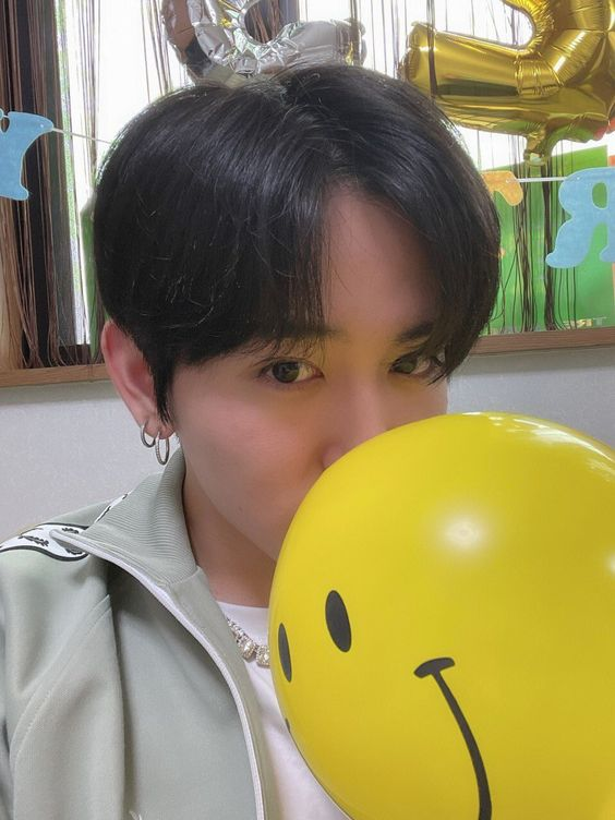 01KNIGHTEMRYS's tweet photo. ㅤ
ㅤㅤ #EclipseHasBeganForEmrys
ㅤㅤ #KnightsFate ✗ https://t.co/zUHo46yEK7
ㅤㅤ https://t.co/66IEYbkAAO @MOONVERSERPW
ㅤ https://t.co/BdfLLAXYVK