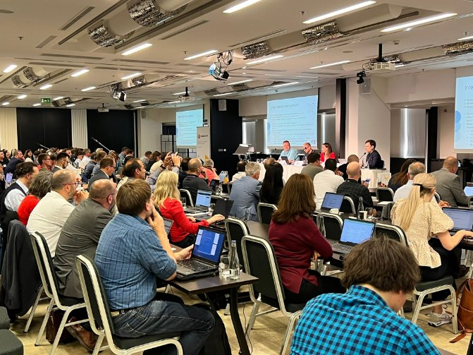 CENTRnews's tweet photo. A huge thank you to those who attended our #Jamboree2022 last week and made it such a memorable event! An especially warm thanks to @CZ_NIC who hosted us so perfectly, giving us the space to exchange ideas and catch up again after so long!
👉https://t.co/dJZodys7gG https://t.co/DwHhpXgKZL
