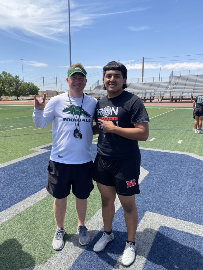 Thank you <a href="/ENMUFootball/">Eastern New Mexico University Football</a> for the opportunity to compete today had a lot of fun learning @HanksCoachBlair <a href="/_Coach_McCall/">Andre McCall</a> @VFisiiahi @HiattENMU <a href="/CoachBisch/">Jamison "Juice" Bisch</a>