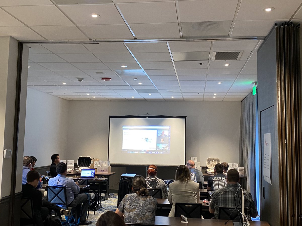 antriksh_s's tweet image. #Hardpwn session by Victor Vuillard talking about @Parrot Anafi #drone architecture ! #hackfearlessly #responsibly #security #hardwear_io