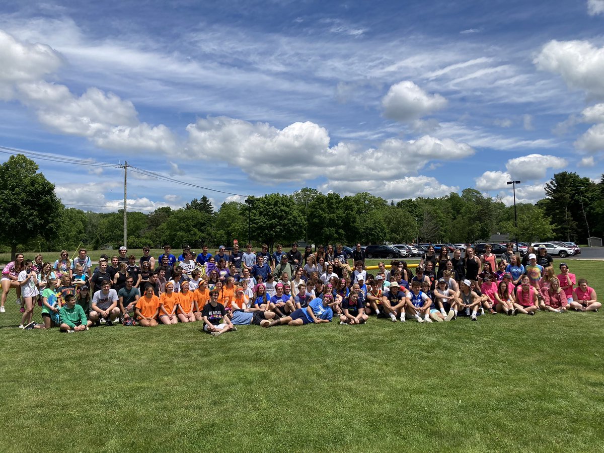 EastAuroraHSNY's tweet photo. Congratulations to the class of 2022!! https://t.co/OBstjSwgAD
