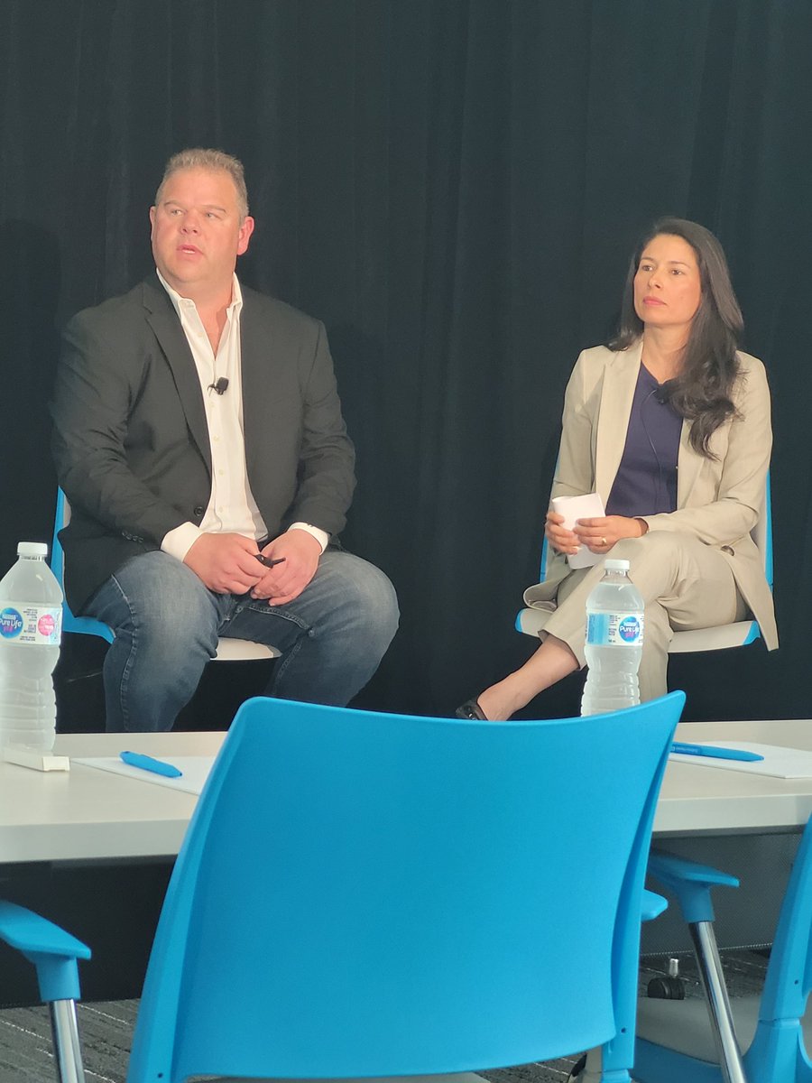 Endress_CA's tweet photo. What are the most common challenges faced by the Food & Life Sciences industries?
Discover the answers at our Food & Life Sciences forum from 1:45 p.m. to 2:15 p.m!
Join the discussion online: https://t.co/0AnLa3bm5W
#PartnersInProcess https://t.co/Dp1E6MnK63