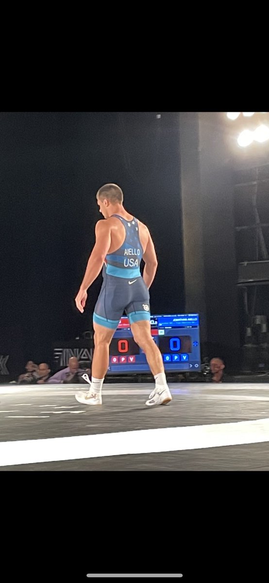 Aiello wins!!! Another program first for ⁦<a href="/aiello_jay/">Jay Aiello</a>⁩ and ⁦<a href="/UVAWrestling/">Virginia Wrestling</a>⁩!! Makes the ⁦<a href="/USAWrestling/">USA Wrestling</a>⁩ senior national team with huge last second win!! Proud coach 😁