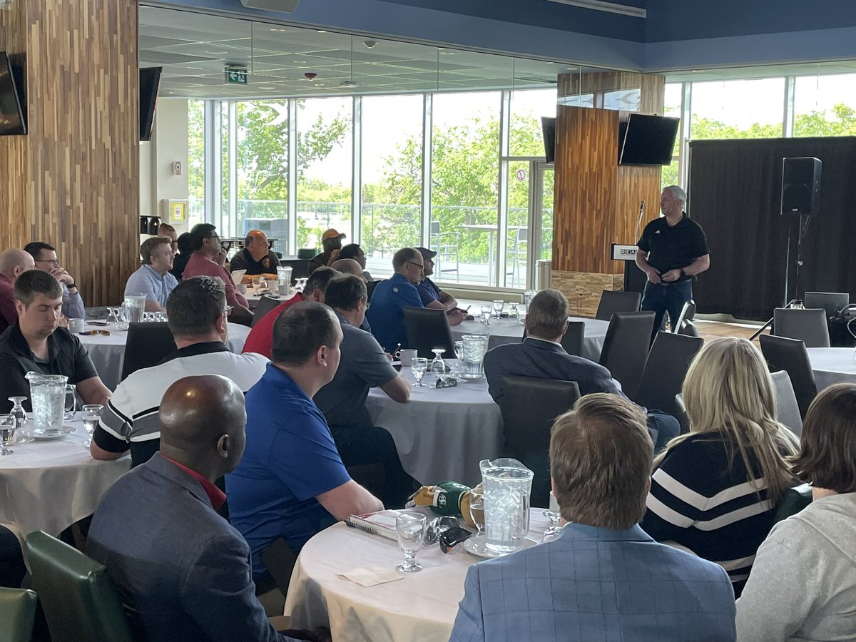 ReginaVMUG's tweet photo. Vmug regina first in person meeting since 2020. @MyVMUG https://t.co/S29pCBFaHe