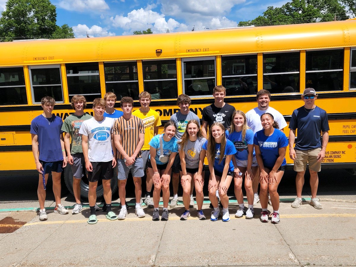 Headed to the State Track Meet!! Let's go Huskies!  Pelims start tomorrow morning. We are ready!
<a href="/OwatonnaBoysTra/">Owatonna Boys Track</a> <a href="/jjgtrack/">Joey Gleason</a>