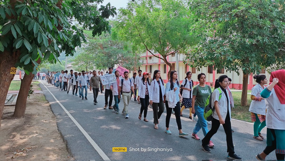 Veterinary students from Bihar and Punjab are protesting for increment in their internship allowance since 3 days. No helpful action has been taken by govt yet. Sir <a href="/BhagwantMann/">Bhagwant Mann</a> &amp; <a href="/NitishKumar/">Nitish Kumar</a> look at this matter
#IncreaseInternshipAllowance 
#GADVASUVetUnion
#BVC_On_Strike