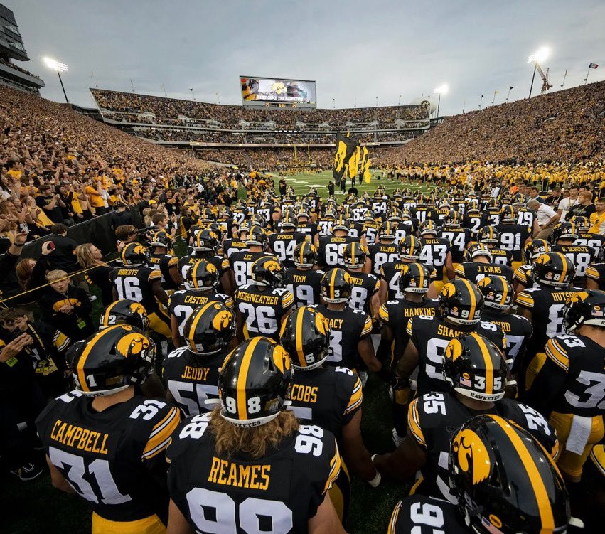 Hayden Moore (@hmoore3405) on Twitter photo After speaking with <a href="/CoachSWallace/">Seth Wallace</a> , I am excited to announce I have received an offer from the University of Iowa. Thank You!! <a href="/TylerBarnesIOWA/">Tyler Barnes</a> @GHamilton_On3 <a href="/adamgorney/">Adam Gorney</a> <a href="/bangulo/">Berta Portuondo Angulo</a> <a href="/RJHSFootball/">RJHS Football</a> <a href="/CoachFilleman/">Danny Filleman</a> #Hawkeyes After speaking with <a href="/CoachSWallace/">Seth Wallace</a> , I am excited to announce I have received an offer from the University of Iowa. Thank You!! <a href="/TylerBarnesIOWA/">Tyler Barnes</a> @GHamilton_On3 <a href="/adamgorney/">Adam Gorney</a> <a href="/bangulo/">Berta Portuondo Angulo</a> <a href="/RJHSFootball/">RJHS Football</a> <a href="/CoachFilleman/">Danny Filleman</a> #Hawkeyes