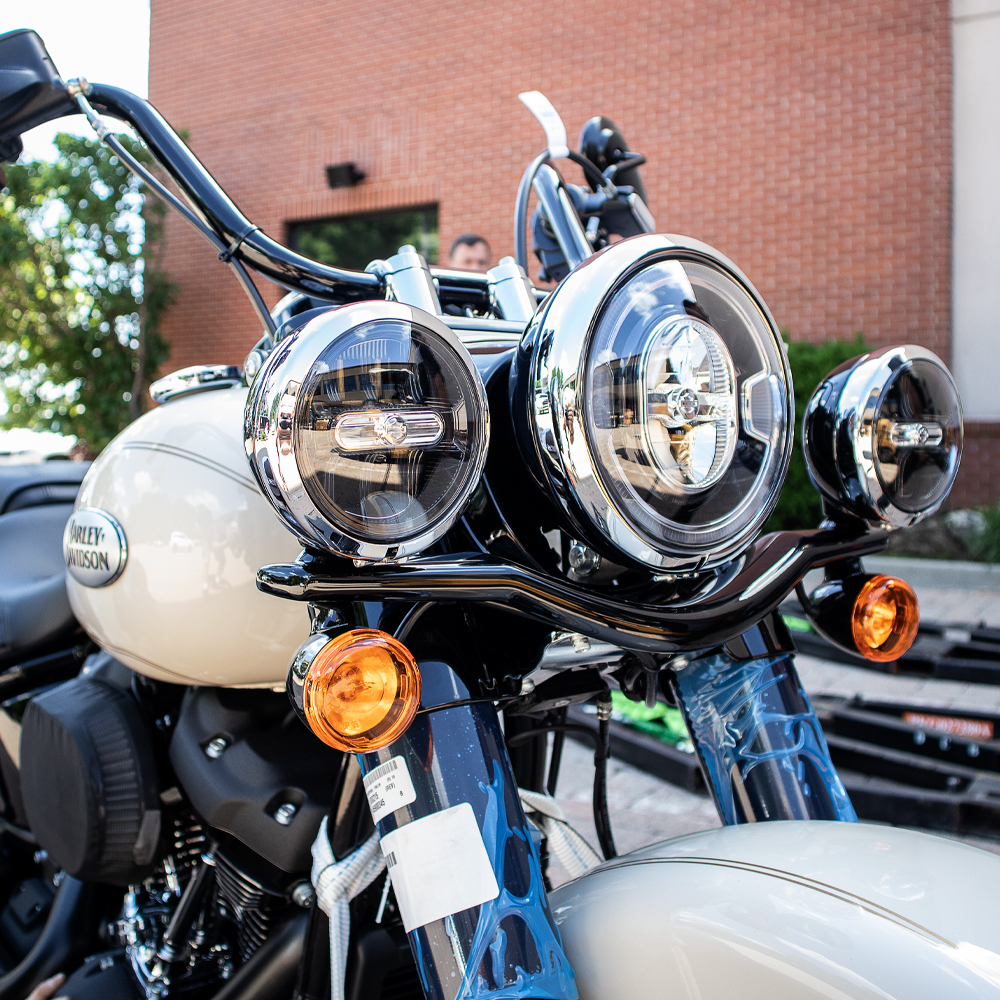 bergenharley's tweet photo. Not all surprises are created equal. But getting a delivery of new Harleys when you weren’t expecting them… Now that’s a GREAT surprise! https://t.co/0S5KWfWlhO