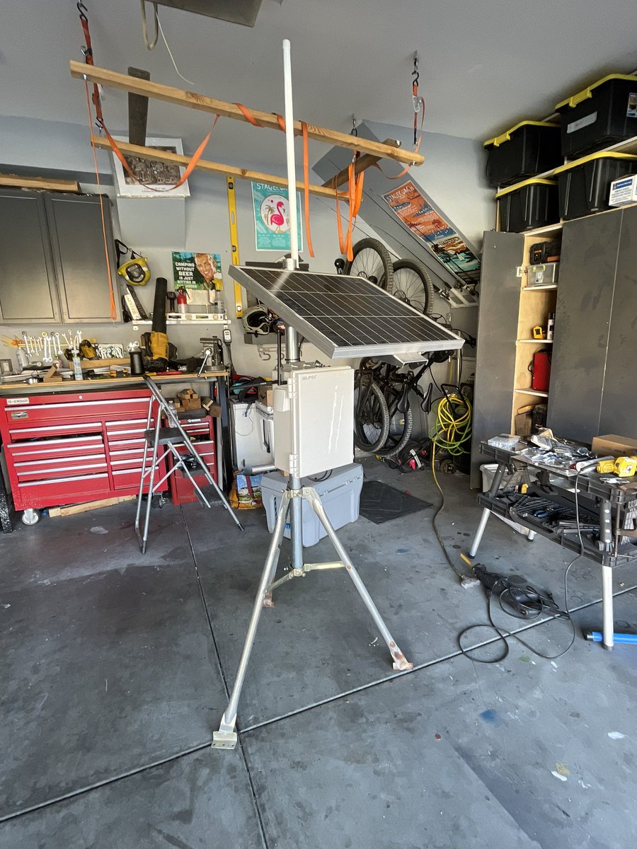 BGoodBuilds's tweet image. A thread of my off-grid @helium mining experience from rig #1 to rig #8:
Looking back at the first rig is mind boggling. High center of gravity, fans, and extremely expensive parts for no good reason. Lucky enough the thing even worked. We all gotta start somewhere, right?