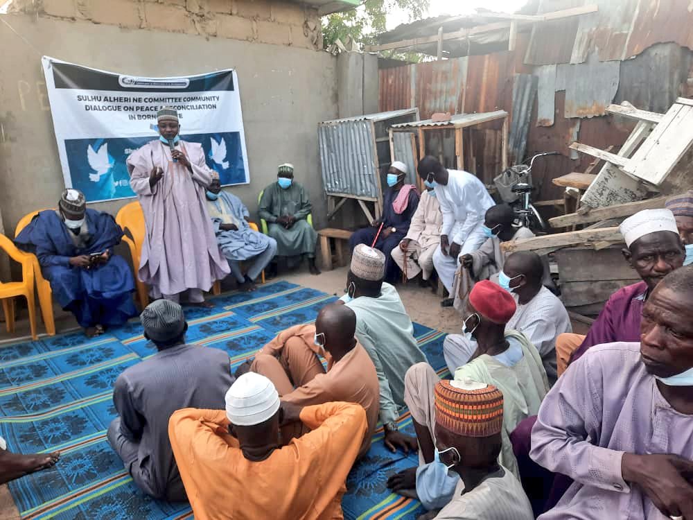 CDDWestAfrica's tweet photo. Sheik Allamin Banki urged participants to embrace dialogue instead of court cases in settling disputes.

@HassanIdayat 
#EndInsurgencyinNigeria https://t.co/srj3M7PxcB