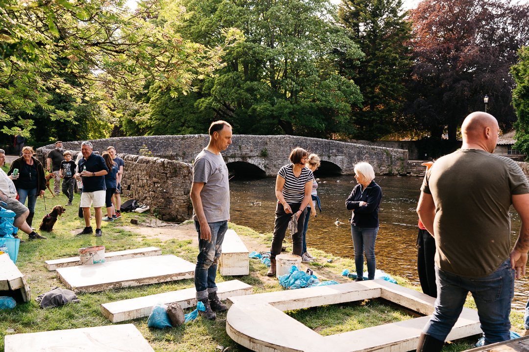 It's Well Dressing season! 💐

Every year over 80 villages and towns from May to September
take part in this ancient tradition

Its customs have been passed down from generation to generation

We wrote a little blog on it if you want to find out more!👉
ow.ly/GMAL50JsyU4