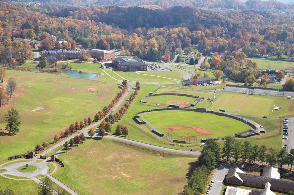 jacob_eargle's tweet photo. First off I want to thank God my family, friends,and coaches. I also want to thank Coach Brown for this opportunity. With that being said I will be committing to King University to play baseball and continue academics @KingUBaseball @ArnoldBSB @NDChattBaseball @NDChattAthletic https://t.co/3gATtrheB6