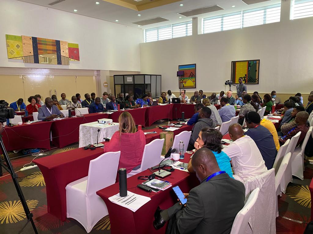 .#cepfgfwafaw2022 - Two decades after #prioritysetting workshop for #conservation of #UpperGuinea in #WestAfrica, #civilsociety orgs are now major force for action in the #GuineanForest #biodiversityhotspot. @CommunityCEPF @ConservationOrg @TropicalBiology @BirdLifeAfrica