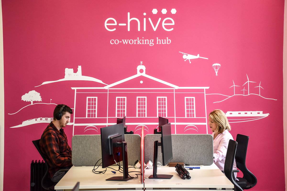 MidlandsIreland's tweet photo. The Midlands has secured over €506,000 funding to develop Remote Working projects across the region from the @DeptRCD Connected Hubs Fund. 10 towns &amp; villages in the region will share the funds to develop new remote working spaces, improve existing facilities. #OurRuralFuture https://t.co/RZdXv9vRFF