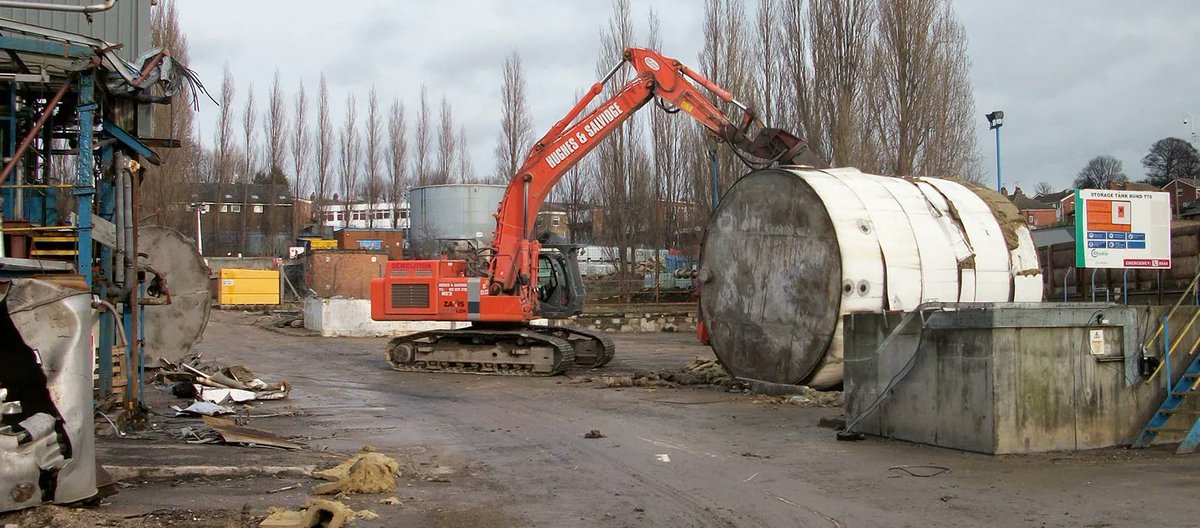 Hughes_Salvidge's tweet photo. We have knowledge + expertise in collaborating with chemical clients in their complex and sensitive facilities ensuring any demolition project is conducted with the utmost respect for safety + the environment https://t.co/VixvuJFY1i #HSDemo #Demolition #Chemical #Plant #Expertise https://t.co/ENlBcyG6UP