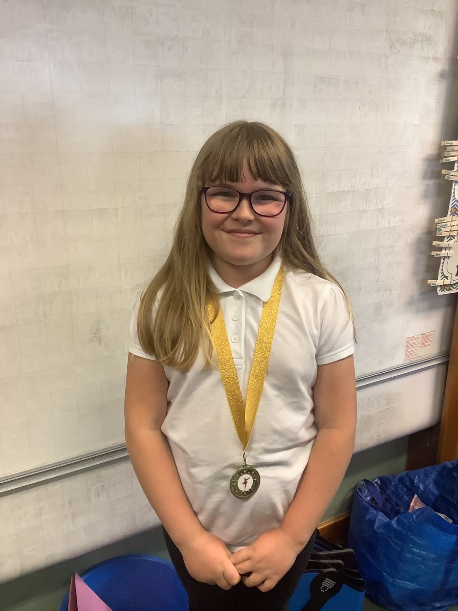 Well done to B and L who both won medals recently, swimming and dancing! 🏊🏻💃🏼