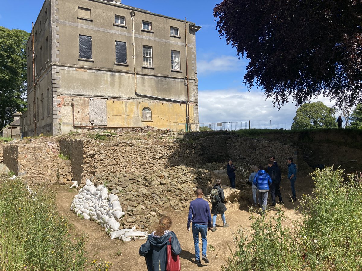 Greetings from Ireland! 🇮🇪

We’ve kicked off the tour today with an incredible archaeological tour of the UNESCO World Heritage site at Dowth!