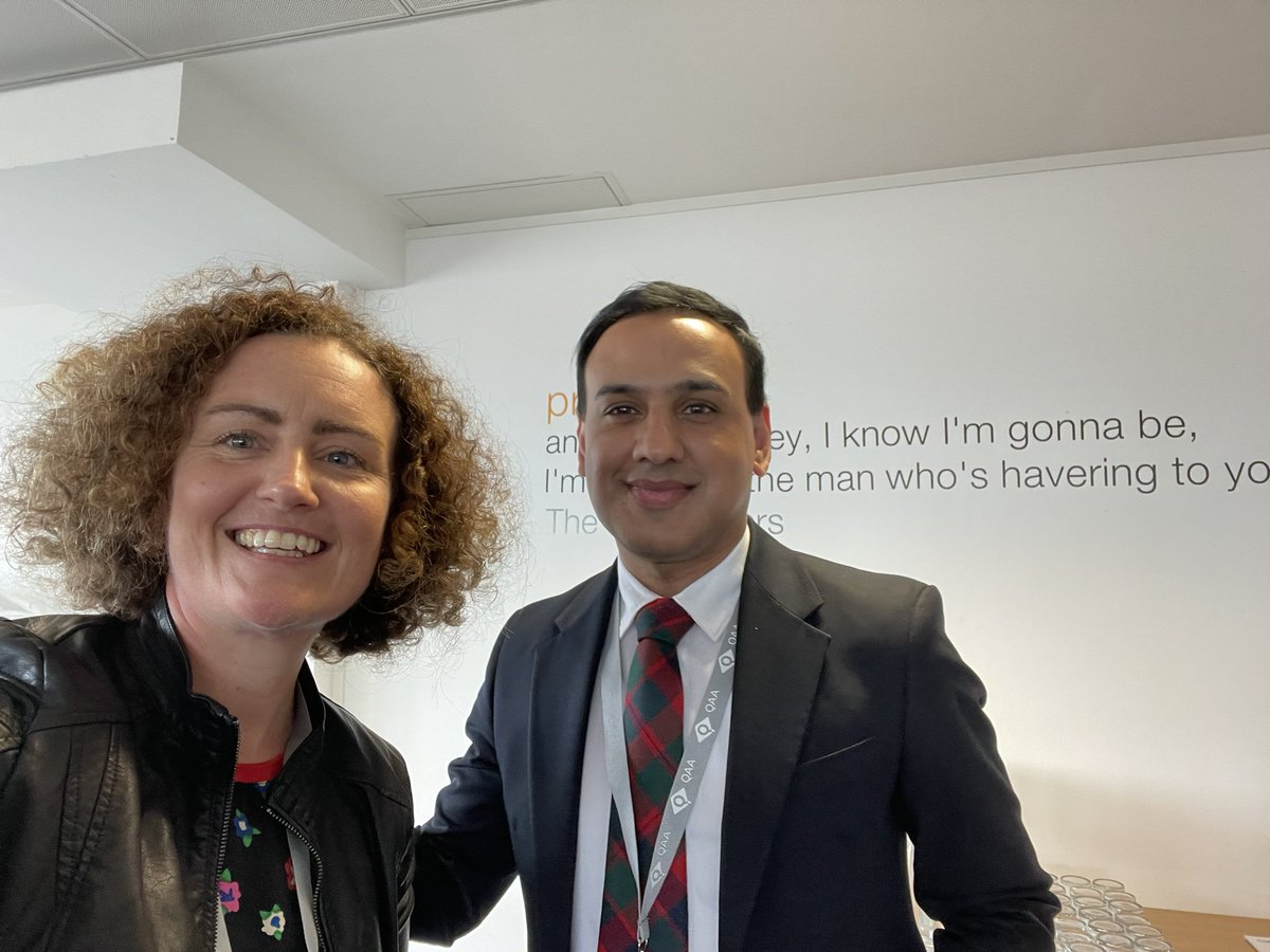 Very excited to be introduced to <a href="/desondy/">Amanullah De Sondy</a> after his keynote at the <a href="/QAAScotland/">QAA Scotland</a> #ETConf22 talking all things #EDI