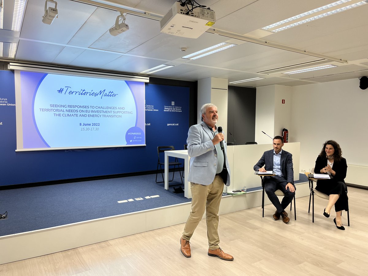 CPMR_Europe's tweet photo. #TerritoriesMatter | Second @CPMR_Europe seminar #HappeningNow 🔴 Seeking responses to the challenges &amp; territorial needs of #EUinvestment supporting the climate &amp; energy transition 💡 a hybrid event with the participation of #CPMR members &amp; a panel of excellent guest speakers https://t.co/Tj5xIiCIxI