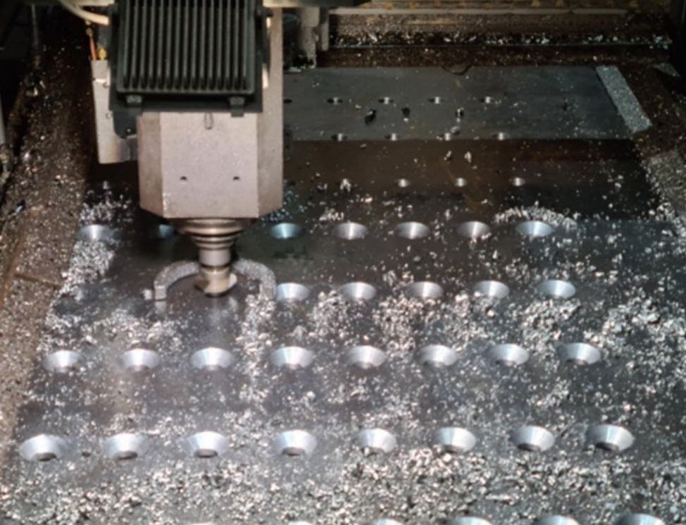 MurraySteelPro's tweet image. We offer a full in-house #Tapping and #Countersinking service for #SteelPlate, allowing us to make products to your exact specifications. Image shows 25mm thick #Steel with 32mm dia holes countersunk to 60mm dia at the top.

ow.ly/QGPB50Je2z9