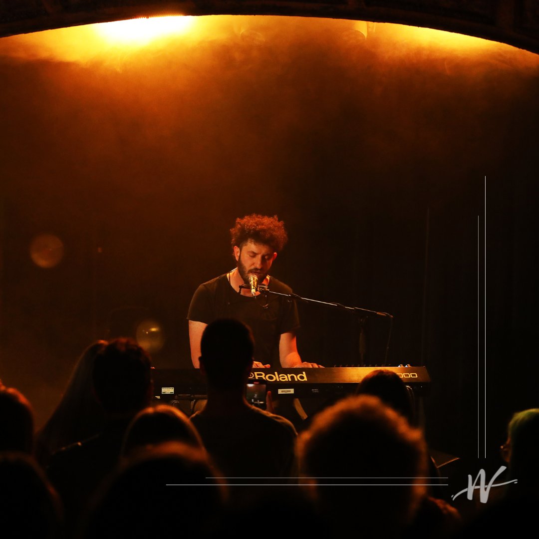 Beautiful fundraising show at <a href="/OmearaLondon/">OMEARA</a> last week with <a href="/TakeBackTheBeat/">Take Back The Beat</a> <a href="/umaentertain/">UMA Entertainment</a>  <a href="/womensaid/">Women's Aid</a> to bring awareness to the plague that is domestic abuse! Thank you to our <a href="/billylockett/">Billy Lockett</a> and the amazing artists like <a href="/sody/">sody</a> @nataliegraymusic and @farahtmusic for showing up! 💕