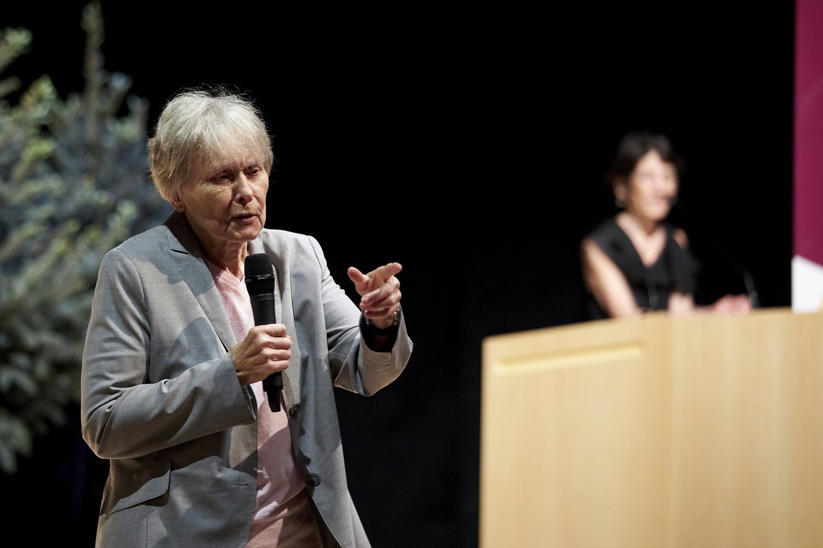 McMasterEng's tweet photo. “We’ve got to be inspired and we’ve got to inspire others.”

Roberta Bondar shared how to anchor our journeys and use the combined power of art and science to save the earth: a perfect message for Canadian Environment Week.

Read on: https://t.co/GWA4dvy4G1 
#EnviroWeek #MacEng https://t.co/5IlxGUpC9q