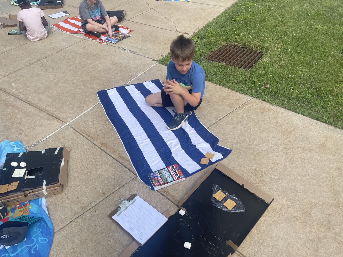 EPSDJefferson's tweet photo. 3rd Grade was "baking" yesterday...though Mother Nature only provided limited sun for our Solar Oven S'mores!
In the end...though it took longer...our students still managed to deliver some messy S'mores treats!
#OneJefferson
#EastPennPROUD https://t.co/KUkfXLUZXH