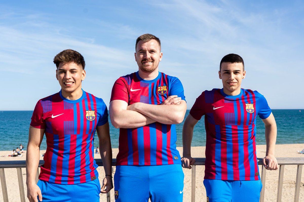 FCBeSports's tweet photo. El poder de 3 ✨😜

🔵🔴@the_palma2 
🔵🔴@alex209204 
🔵🔴@RoksaCZV22

#eFootballChampionshipPro @play_eFootball #ForçaBarça https://t.co/2wuF4oPDIC