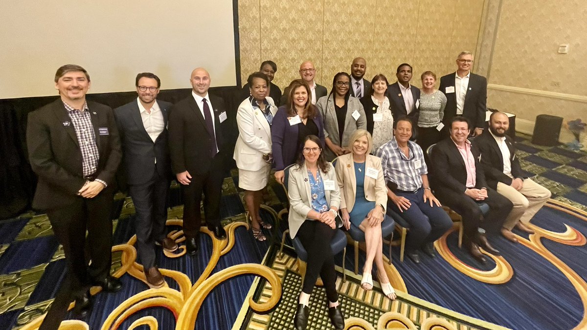 emceed a <a href="/alzassociation/">Alzheimer's Association</a> breakfast this morning. Devastating disease that effects so many! <a href="/wbaltv11/">WBAL-TV 11 Baltimore</a>