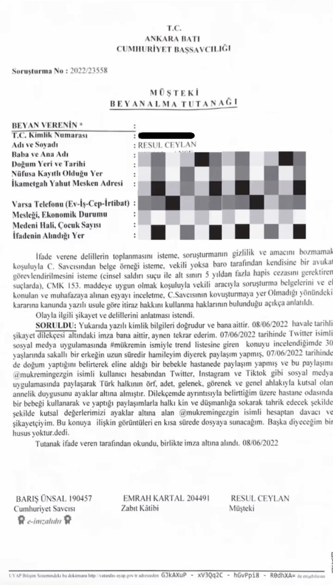 ResulCeylan3's tweet photo. 1) ANNELİĞİ, KADINI VE AHLAKI AYAKLAR ALTINA ALAN UCUBEYİ ADALETE HAVALE ETTİM!

Bir süredir sosyal medyada Mükremin adıyla kutsal annelik duygusunu, kadının iffetini, toplumsal değerlerimizi ve ahlakı ayaklar altına alarak kendisini hamile bir kadın gibi tanıtan ve ⤵️ https://t.co/eea0S0tXl0
